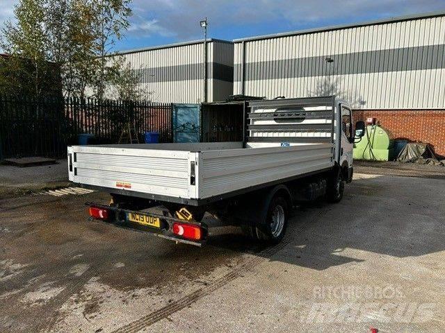 Nissan NT400 Cabstar Pick up/Fiancata ribaltabile