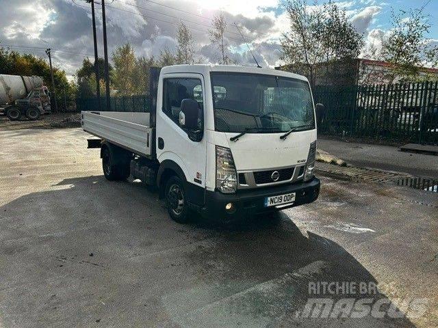 Nissan NT400 Cabstar Pick up/Fiancata ribaltabile