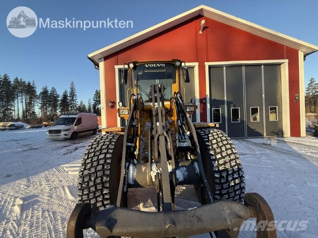 Volvo L 50 D Pale gommate