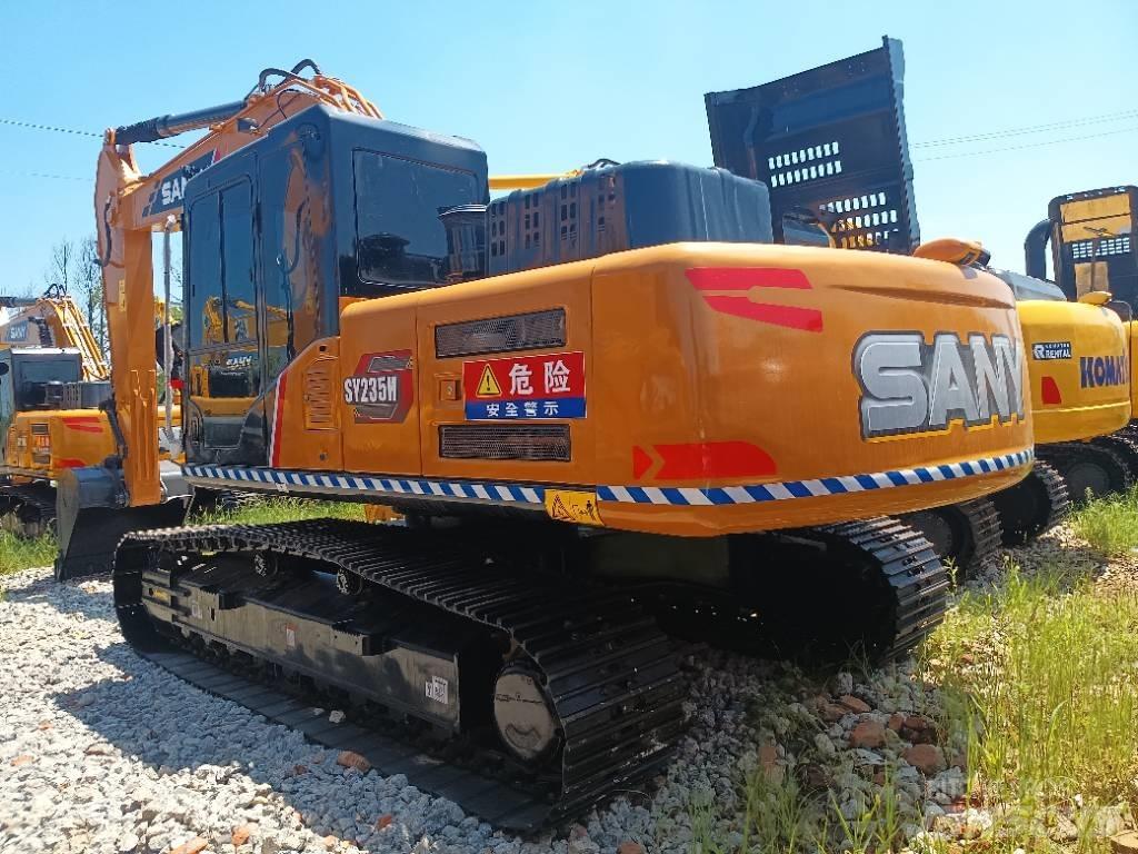 Sany SY 235 H Movimentazione rifiuti