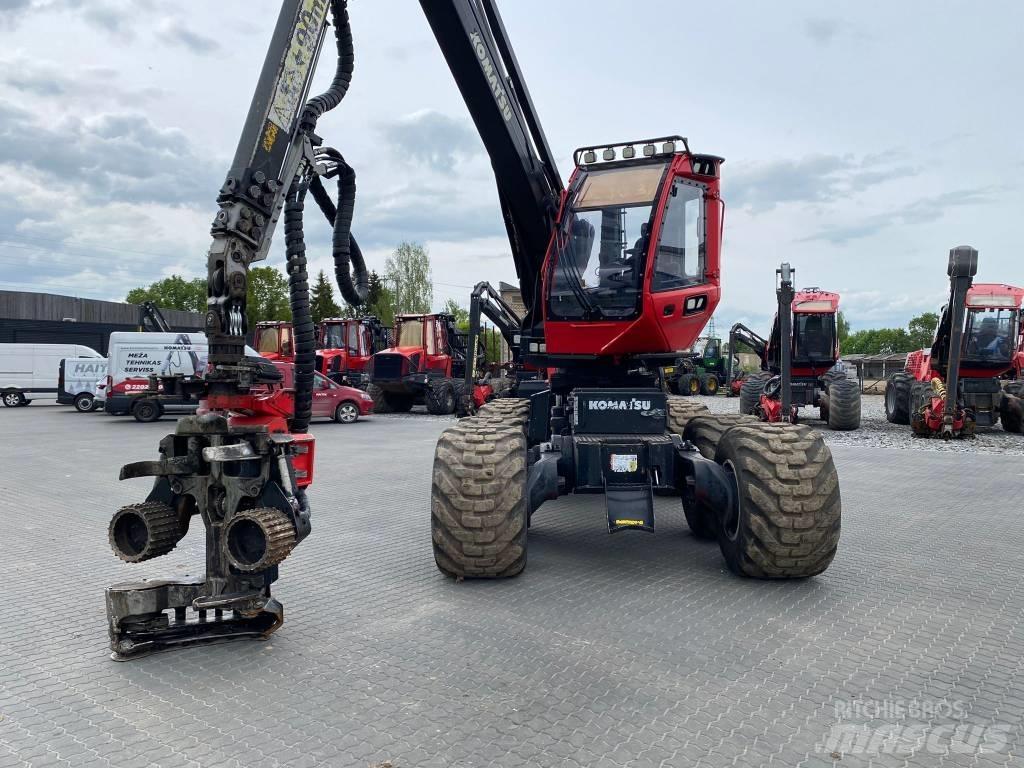 Komatsu 901 XC Abbattitrici, Disboscatrici