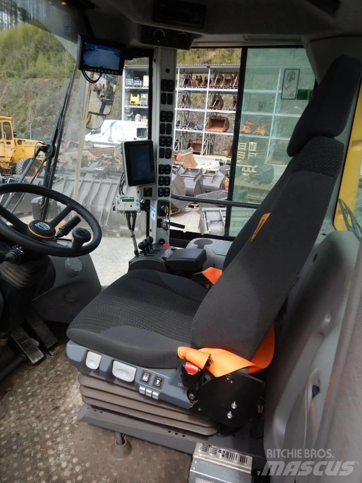Volvo L 70 H Pale gommate