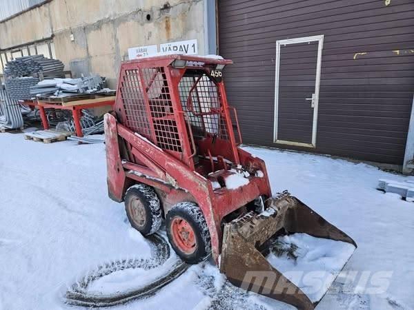 Bobcat 463 Mini Pale Gommate