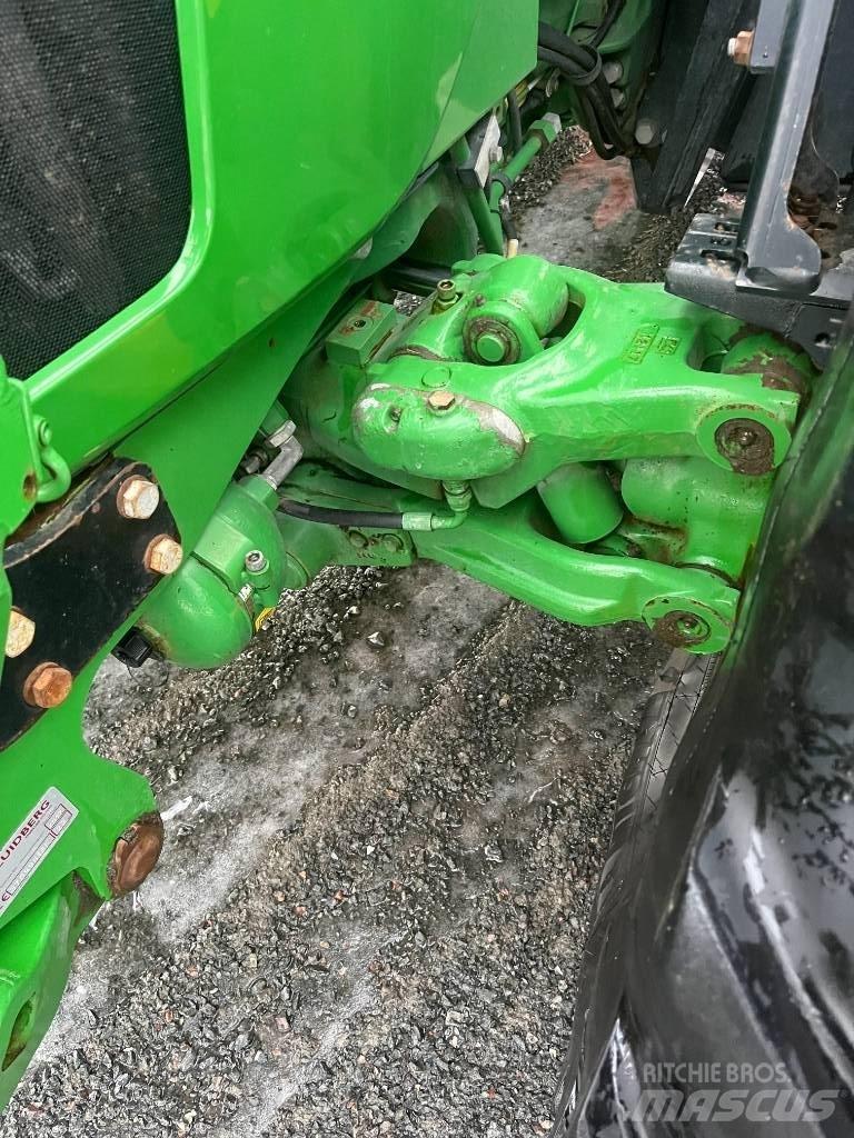 John Deere 5125R Trattori