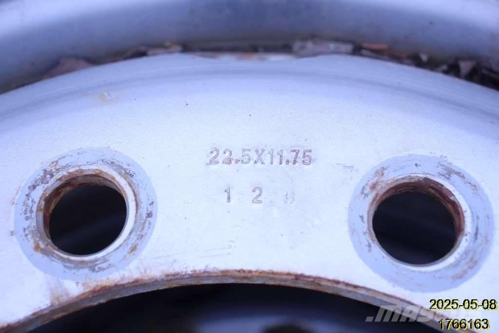  Fälg Volvo Stål Pneumatici, ruote e cerchioni
