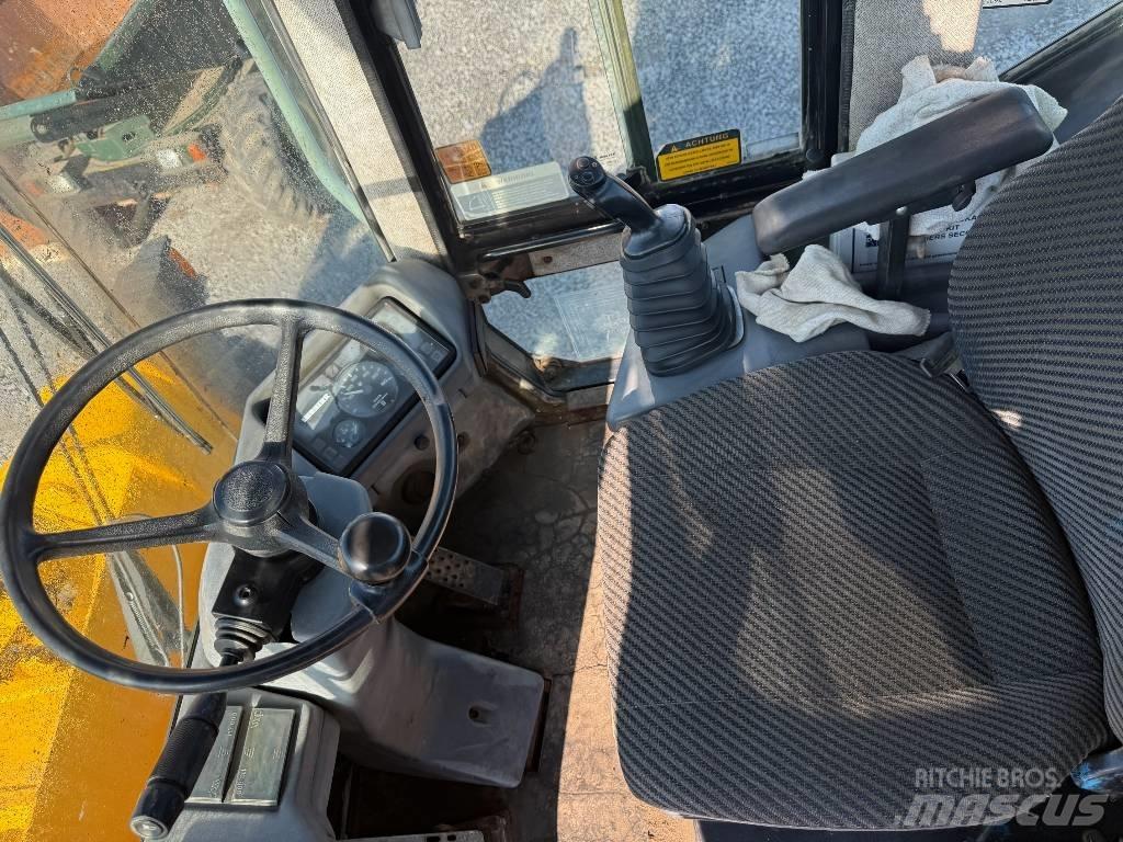 Liebherr L 522 Pale gommate