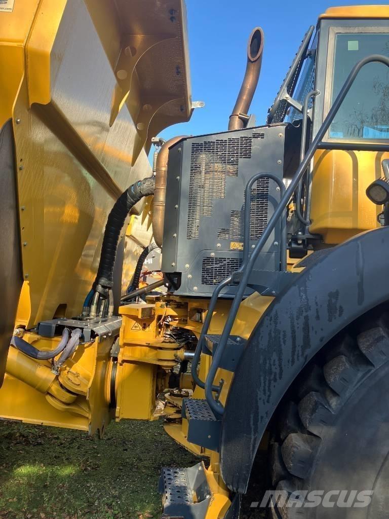 Bell B45E 6x6 Dumpers articolati