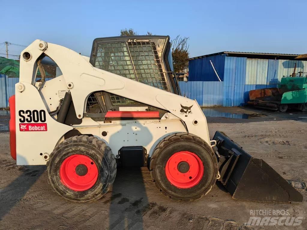 Bobcat S 300 Mini Pale Gommate