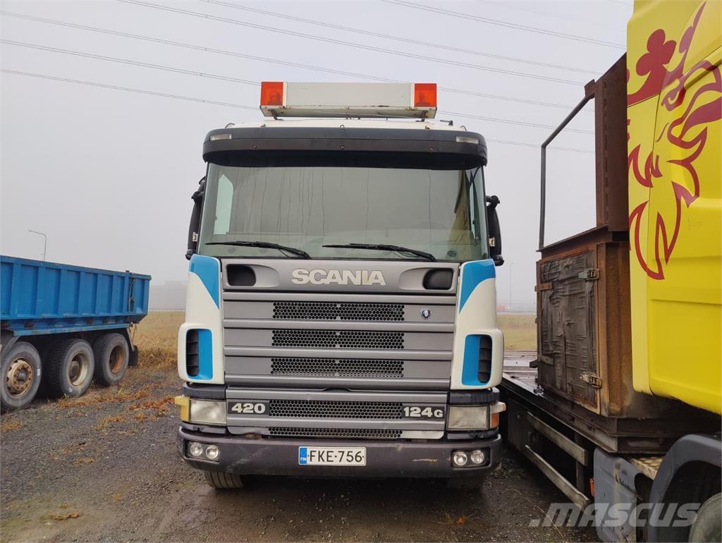 Scania G124 Autogru