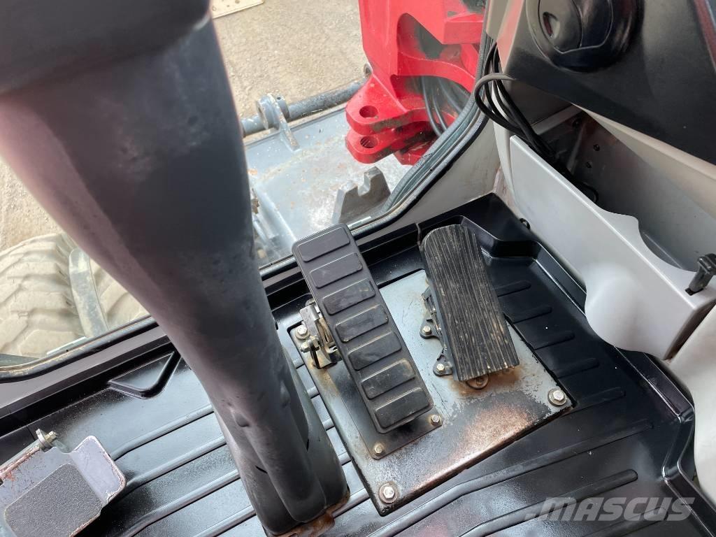 Takeuchi TB 295 W Escavatori gommati