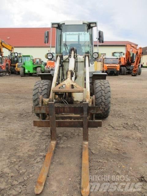 Liebherr L 509 Pale gommate