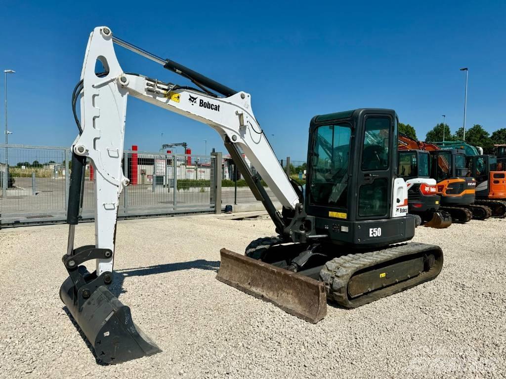 Bobcat E 50 EM Miniescavatori