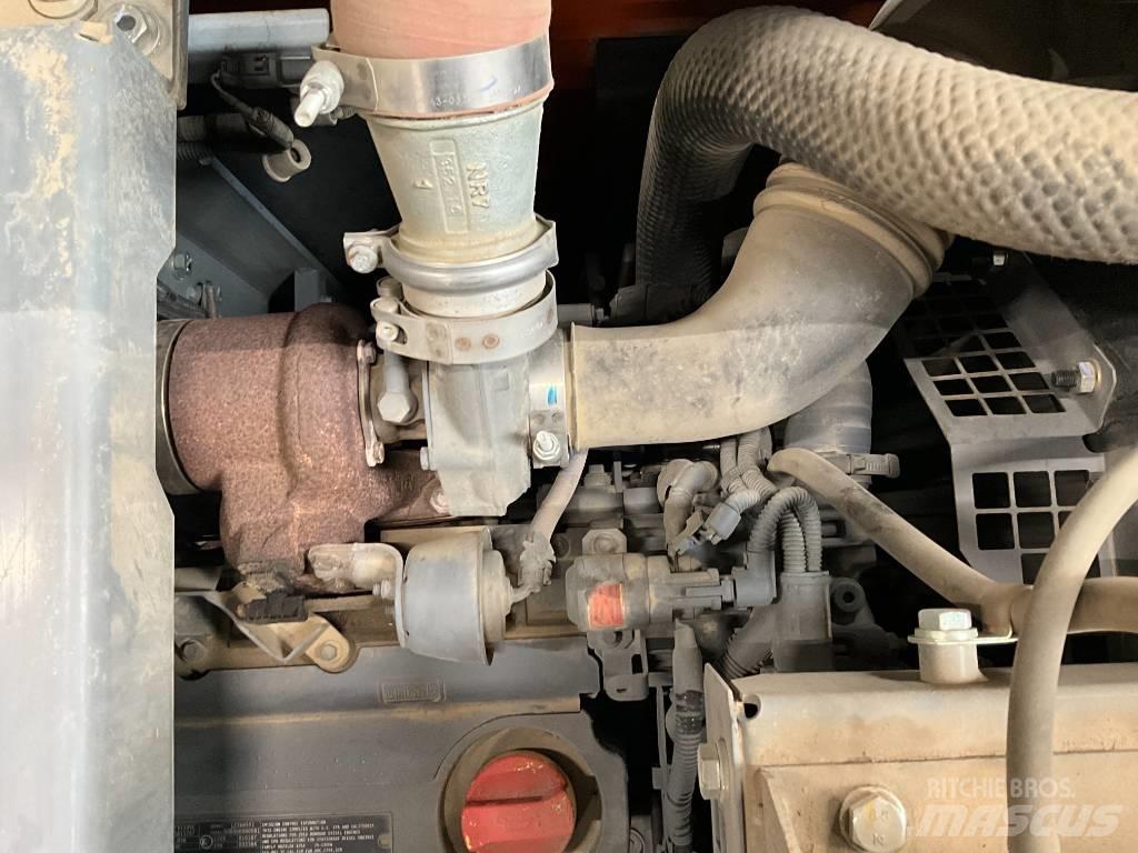 Hitachi ZX 140 W-6 Escavatori gommati
