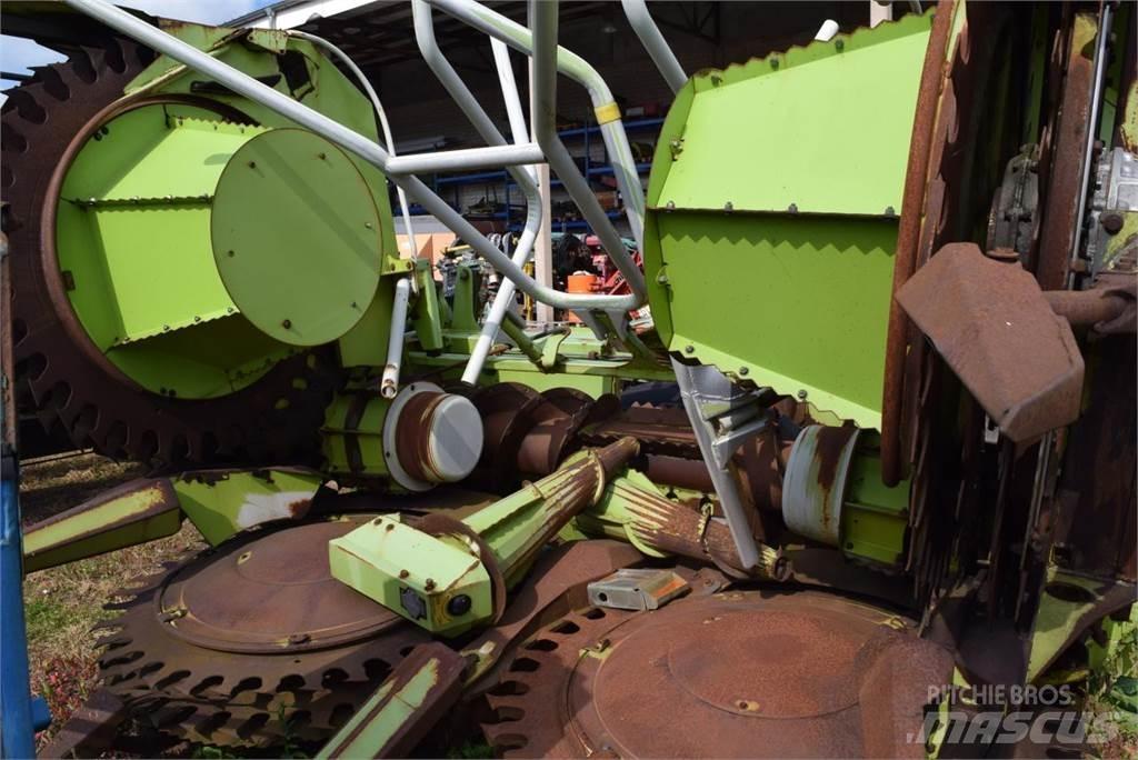 CLAAS RU 600 Altri macchinari per falciare e trinciare
