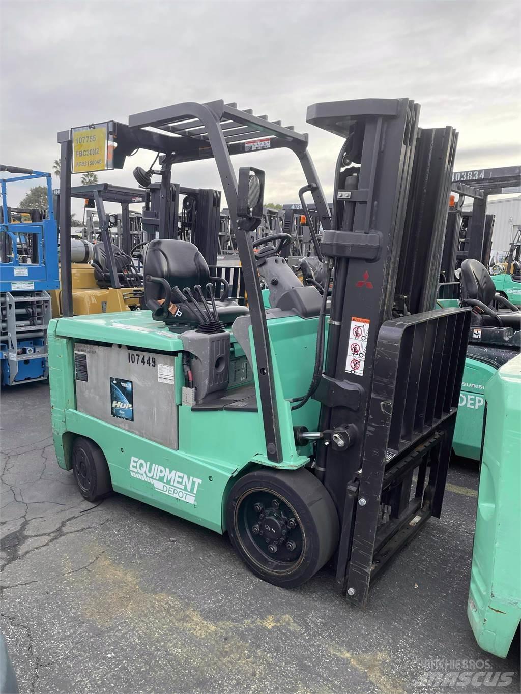 Mitsubishi FBC30N Carrelli elevatori elettrici