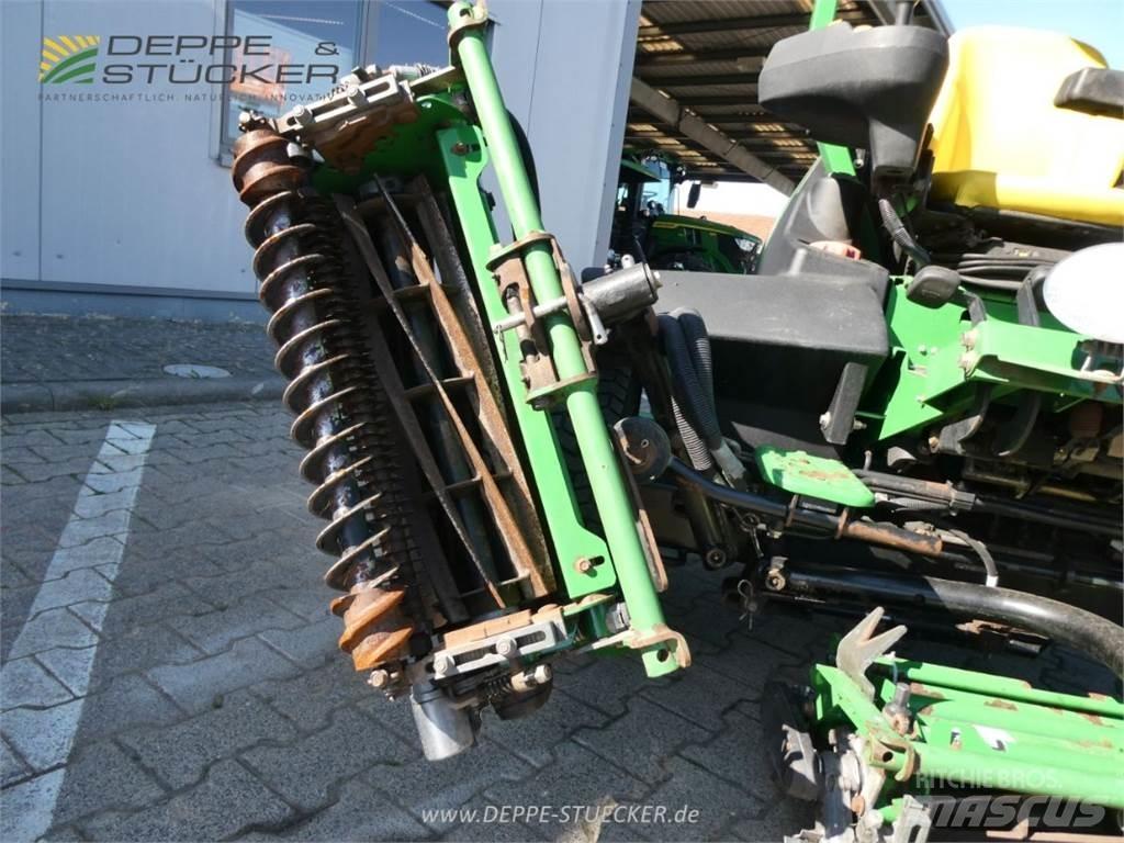 John Deere 8700 Falciatrici