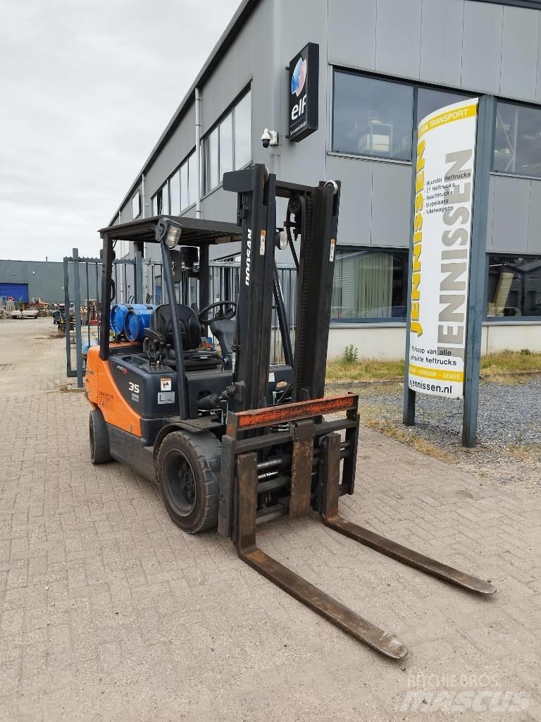 Doosan G35 C-5 Carrelli elevatori GPL