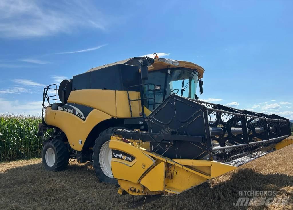 New Holland CR 960 Mietitrebbiatrici