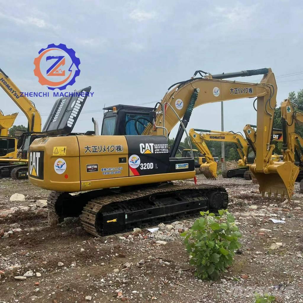 CAT 320 D2 Escavatori cingolati