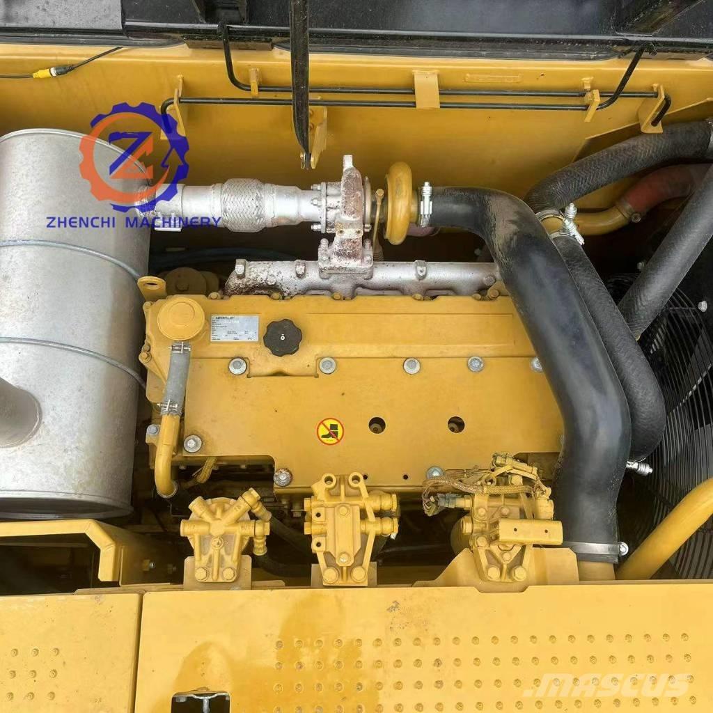CAT 320 D2 Escavatori cingolati