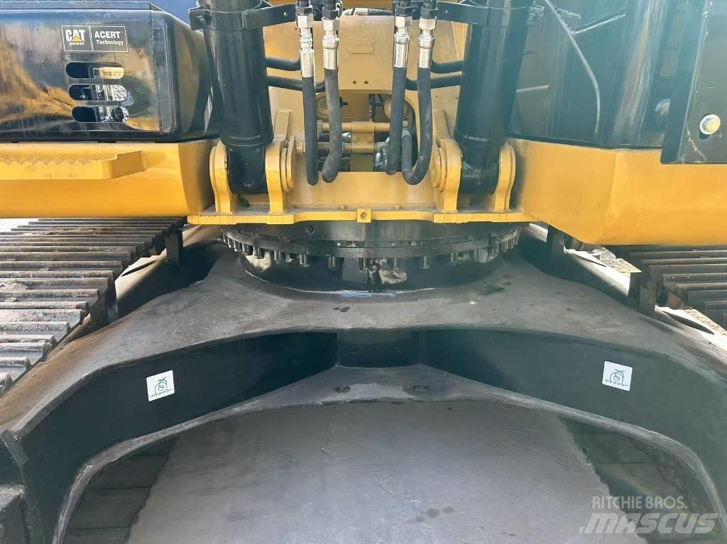 CAT 320 D2 Escavatori cingolati