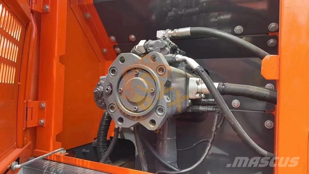 Doosan DX 225 LC Escavatori cingolati
