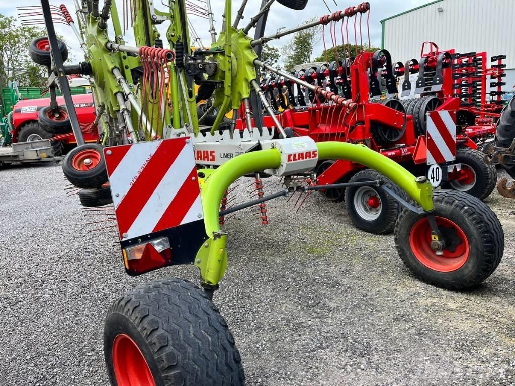 CLAAS Liner 2900 Ranghinatori