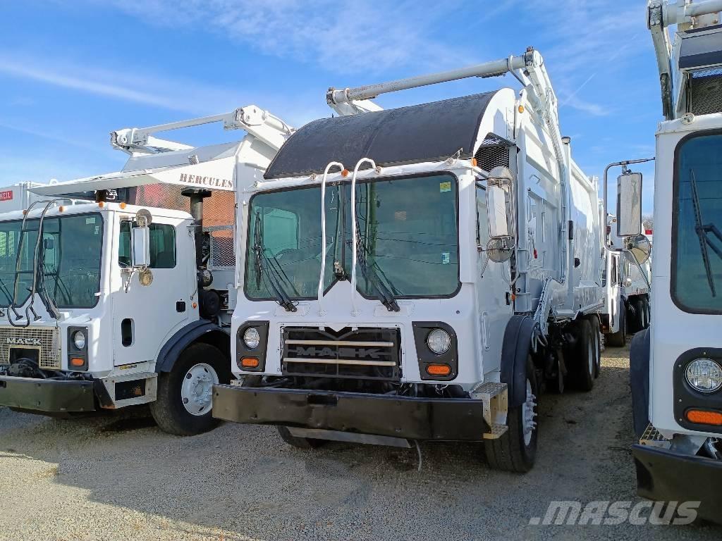 Mack MRU 613 Camion dei rifiuti