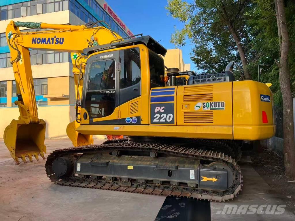 Komatsu PC 220-8 Escavatori cingolati