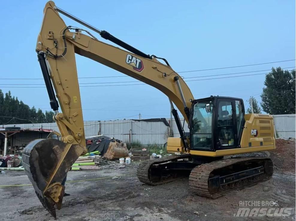 CAT 320 Escavatori cingolati