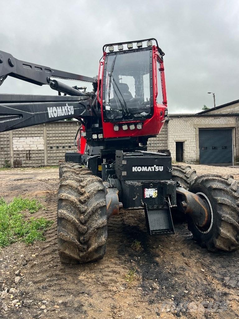 Komatsu 901 XC Abbattitrici, Disboscatrici