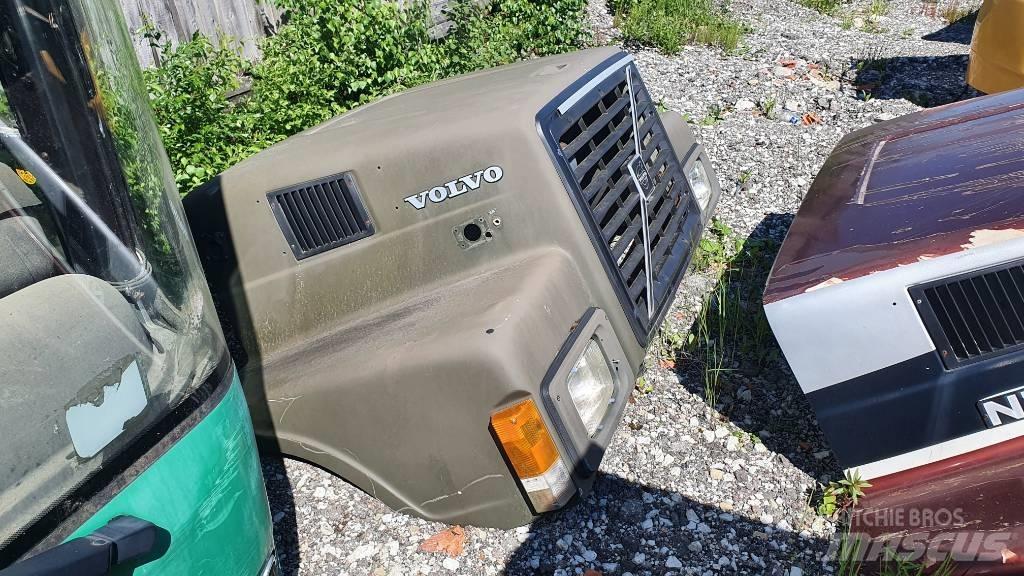 Volvo N7 - N12 HOOD Cabine e interni
