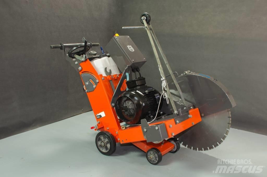 Husqvarna FS600E Seghe per roccia e cemento