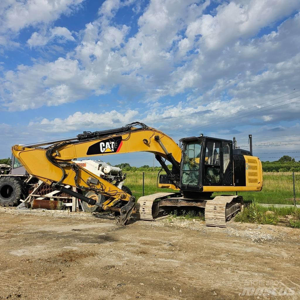 CAT 320 E Escavatori cingolati