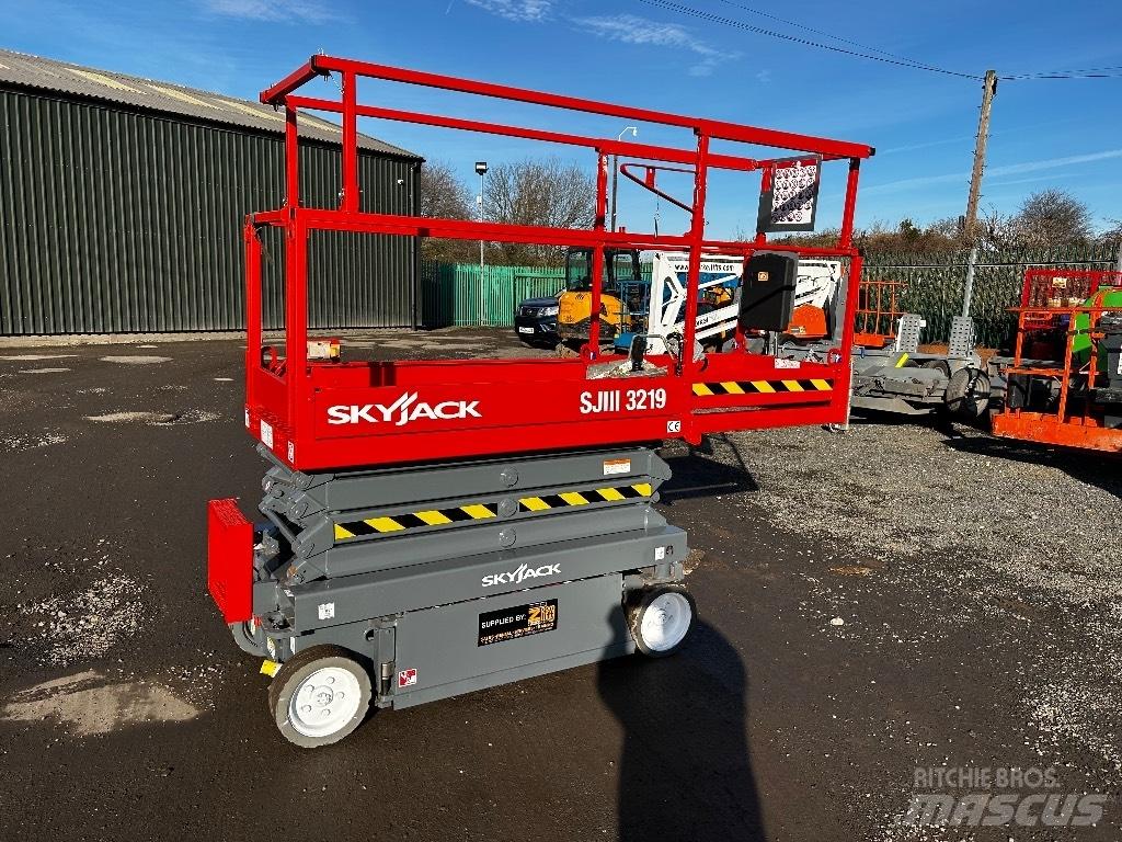 SkyJack SJ 3219 Piattaforme a pantografo