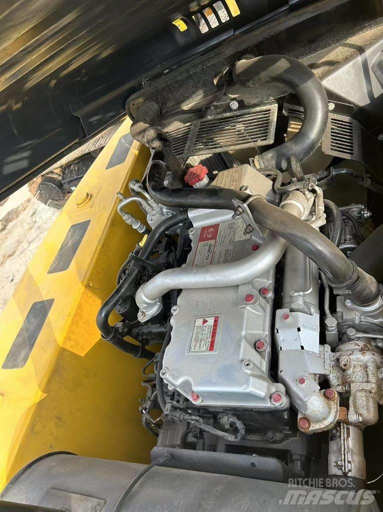 Kobelco SK 200D Escavatori cingolati