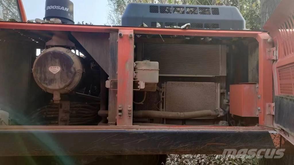 Doosan DH 420 LC-7 Escavatori cingolati