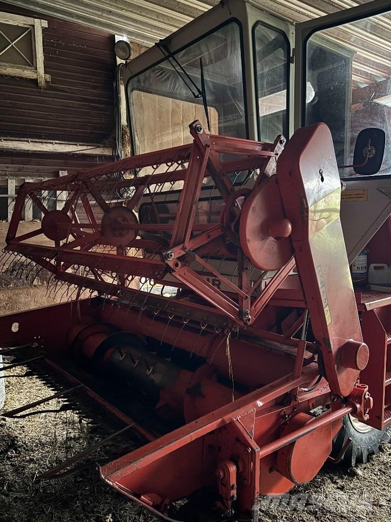 Deutz M750 Mietitrebbiatrici
