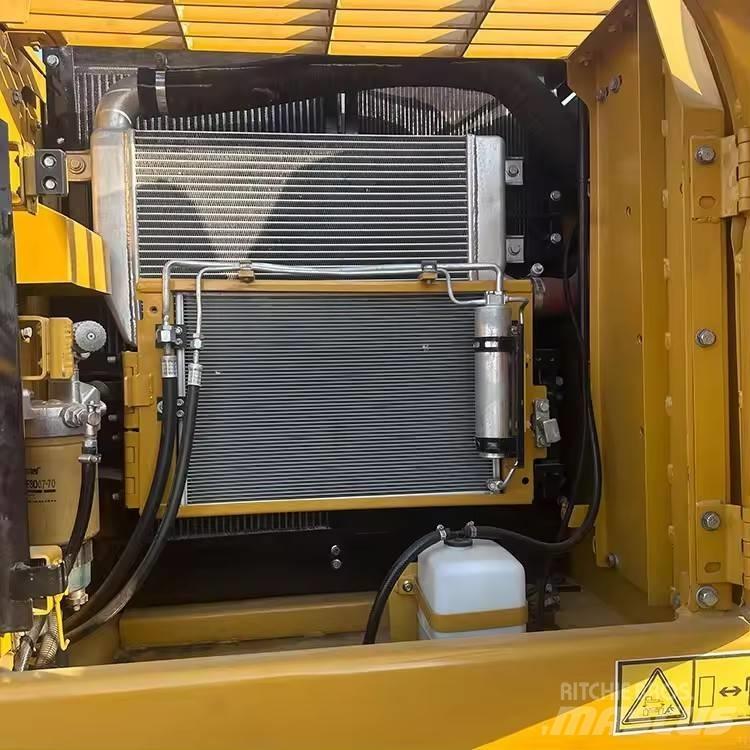 CAT 320 D2L Escavatori cingolati