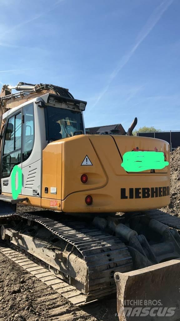 Liebherr R 914 Escavatori cingolati