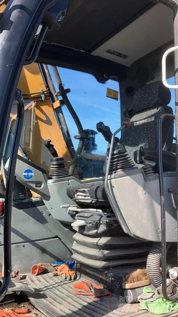 Liebherr R 914 Escavatori cingolati