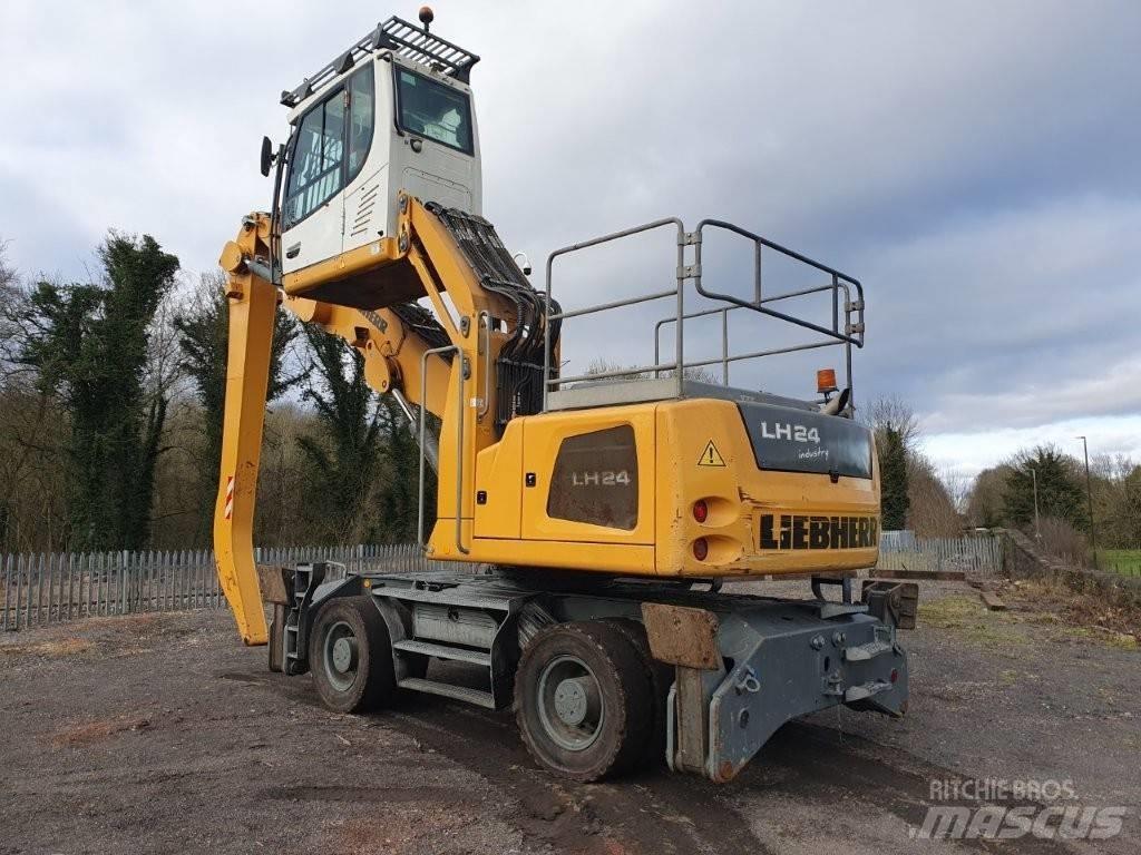 Liebherr LH 24 Movimentazione rifiuti