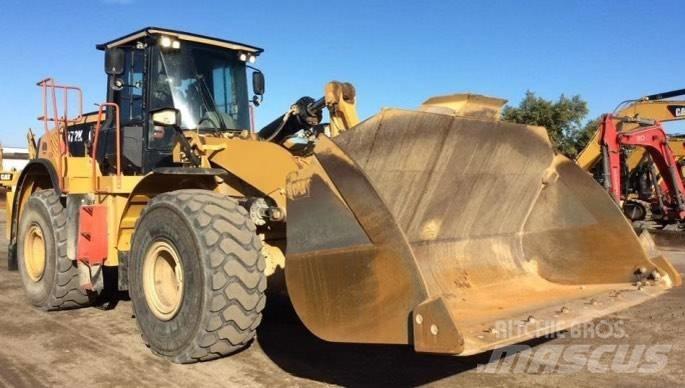 CAT 972K Pale gommate