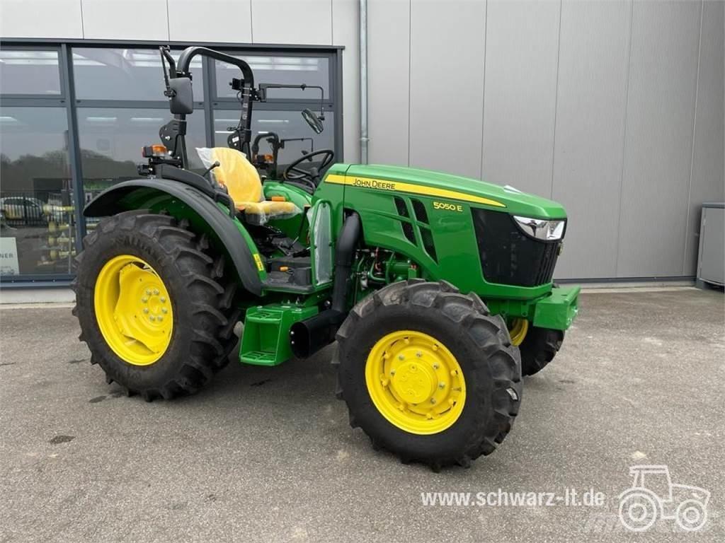 John Deere 5050E Trattori