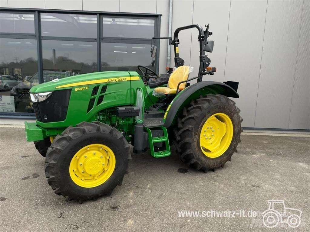 John Deere 5050E Trattori