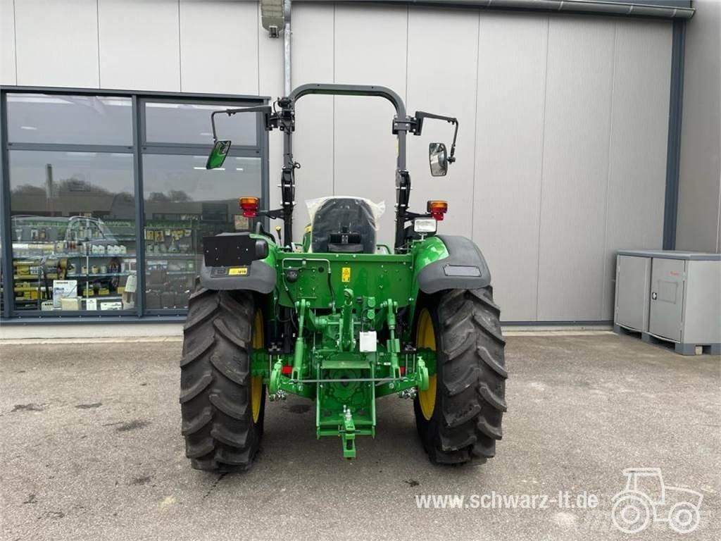 John Deere 5050E Trattori