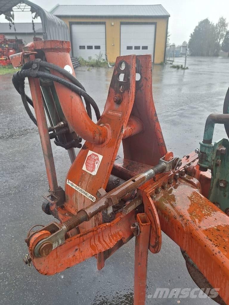 Kverneland W2 Aratri reversibili