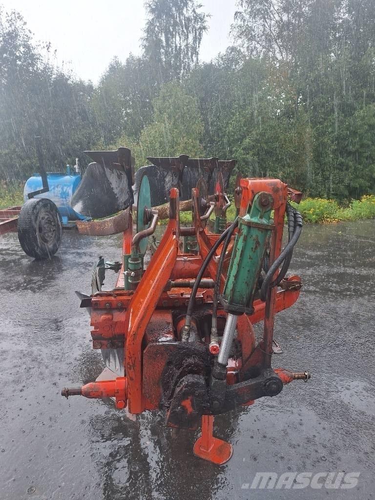 Kverneland W2 Aratri reversibili