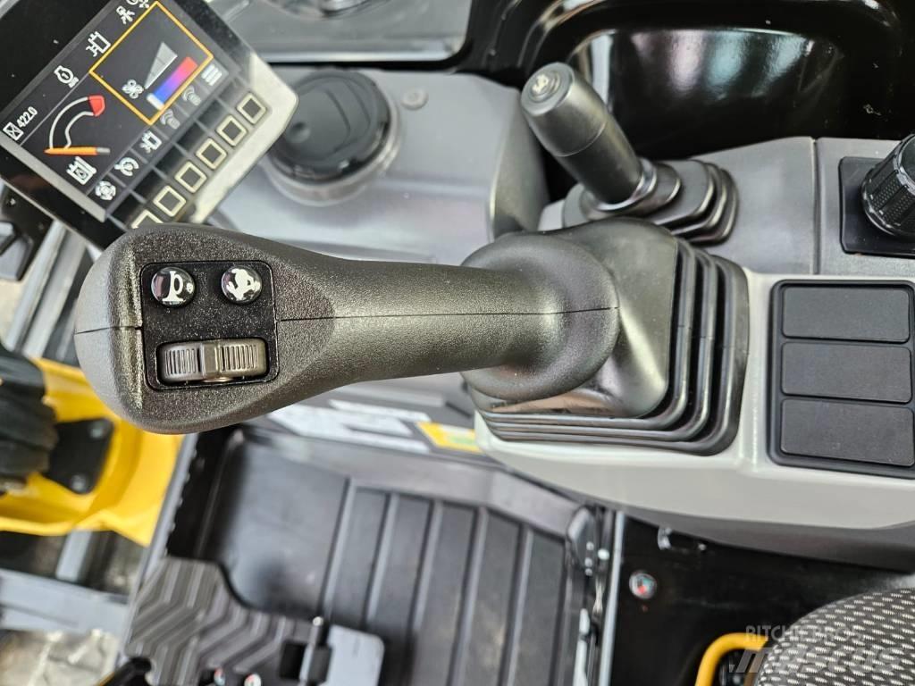 CAT 303 CR Miniescavatori