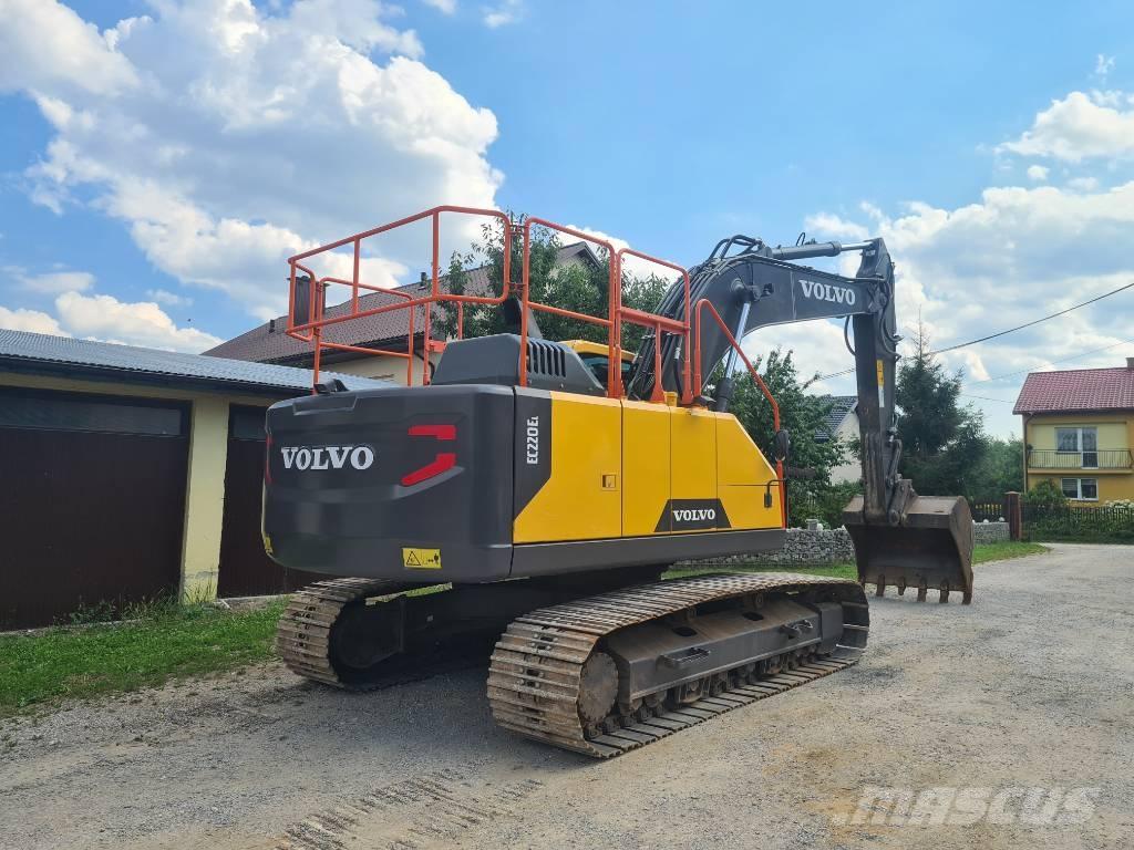 Volvo EC 220 E Escavatori cingolati